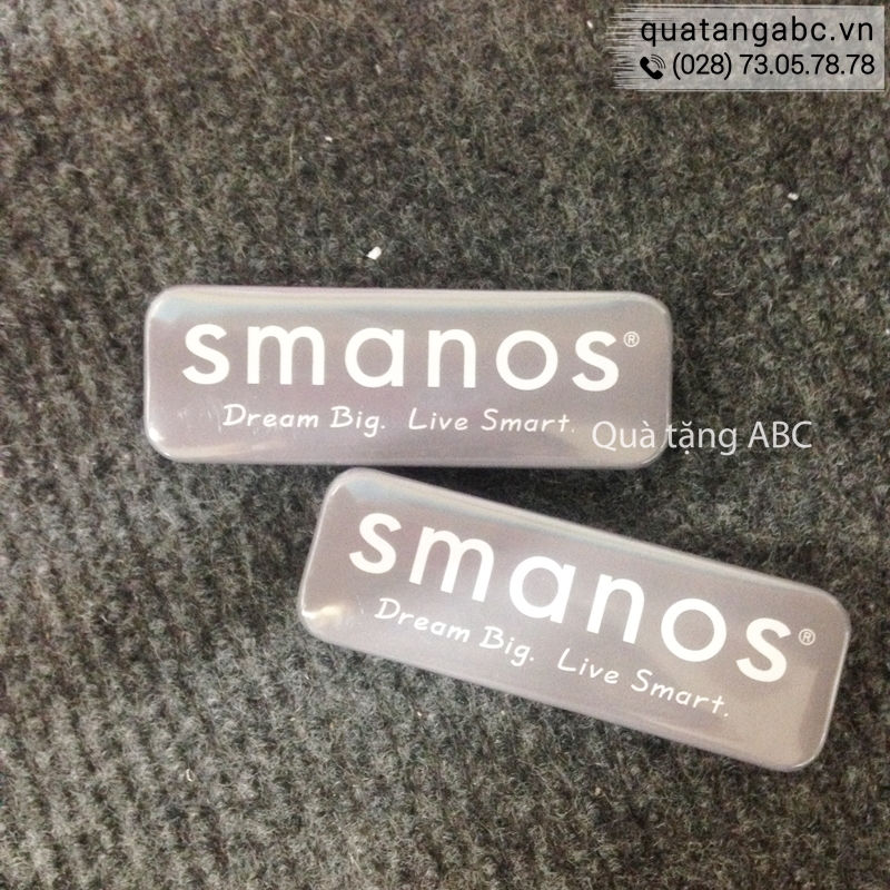 Những chiếc huy hiệu đẹp của đồ dùng thông minh Smanos được sản xuất bởi INLOGO